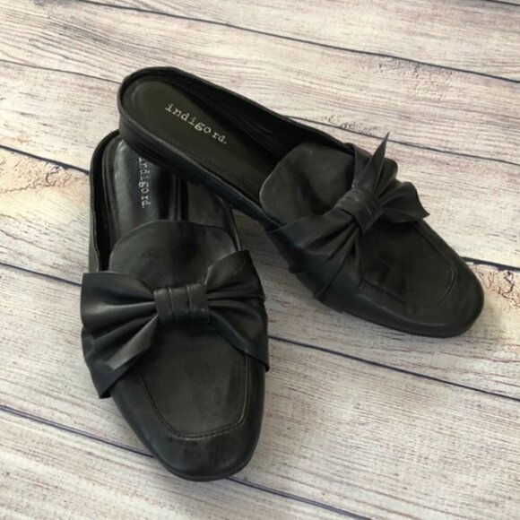 Indigo Rein Shoes - Black Indigo Rein Mariela Mules Size 8